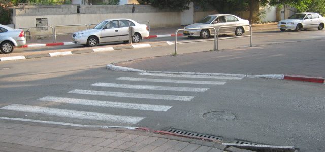 ריבוד כבישים