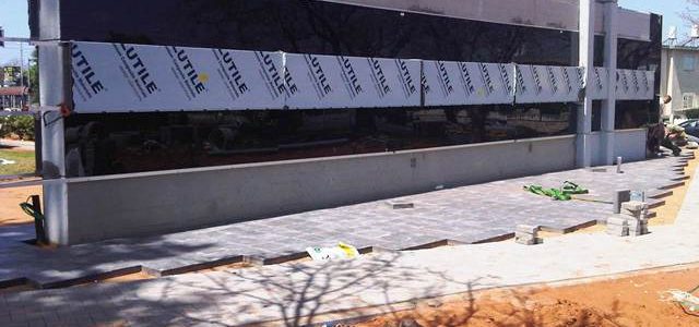 שיפוץ אנדרטת יד לבנים